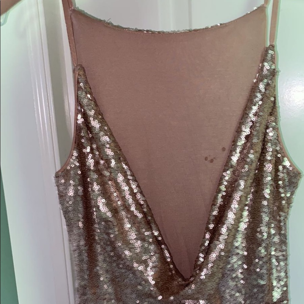 Full length gold prom dress - Picture 4 of 4